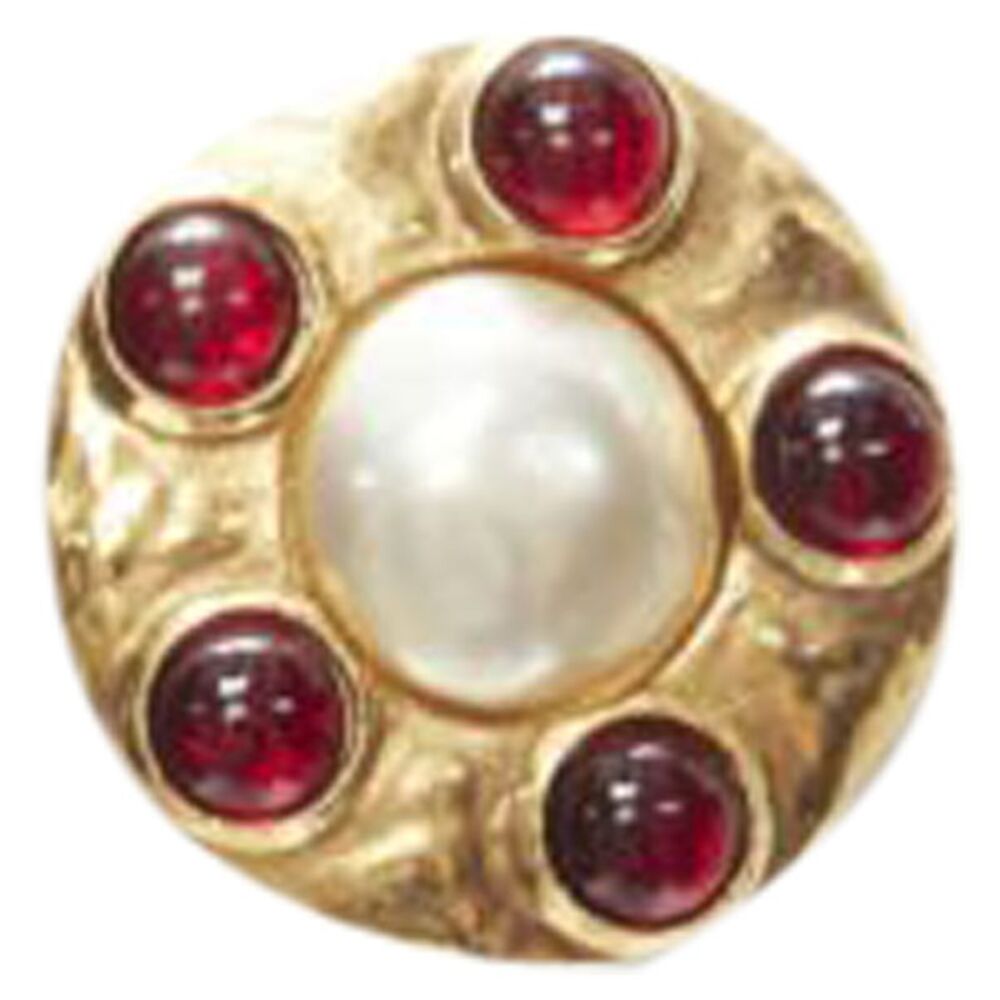 Chanel Collection Gripoix faux pearl clip on earrings - Picture 3 of 5